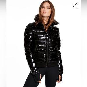 SAM. Luna down jacket in glossy black.